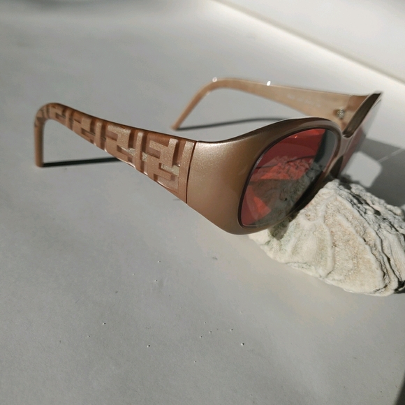 FENDI vintage sunglasses frame only (small) - Picture 1 of 5